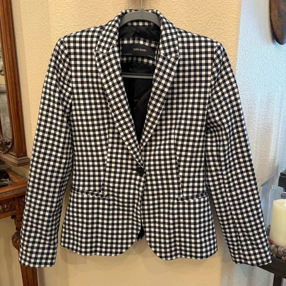 Zara Jackets & Blazers - ZARA Women Black White Gingham Blazer Size Small